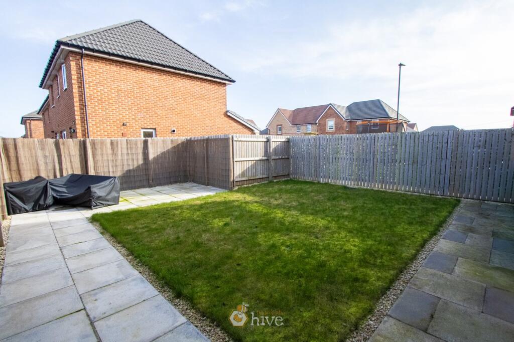 Saxon Avenue, Hatfield, Doncaster, DN7 photo 3