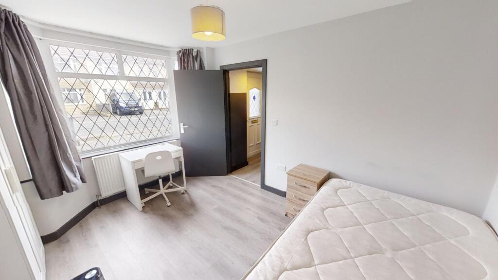 1 bedroom semi-detached house for rent