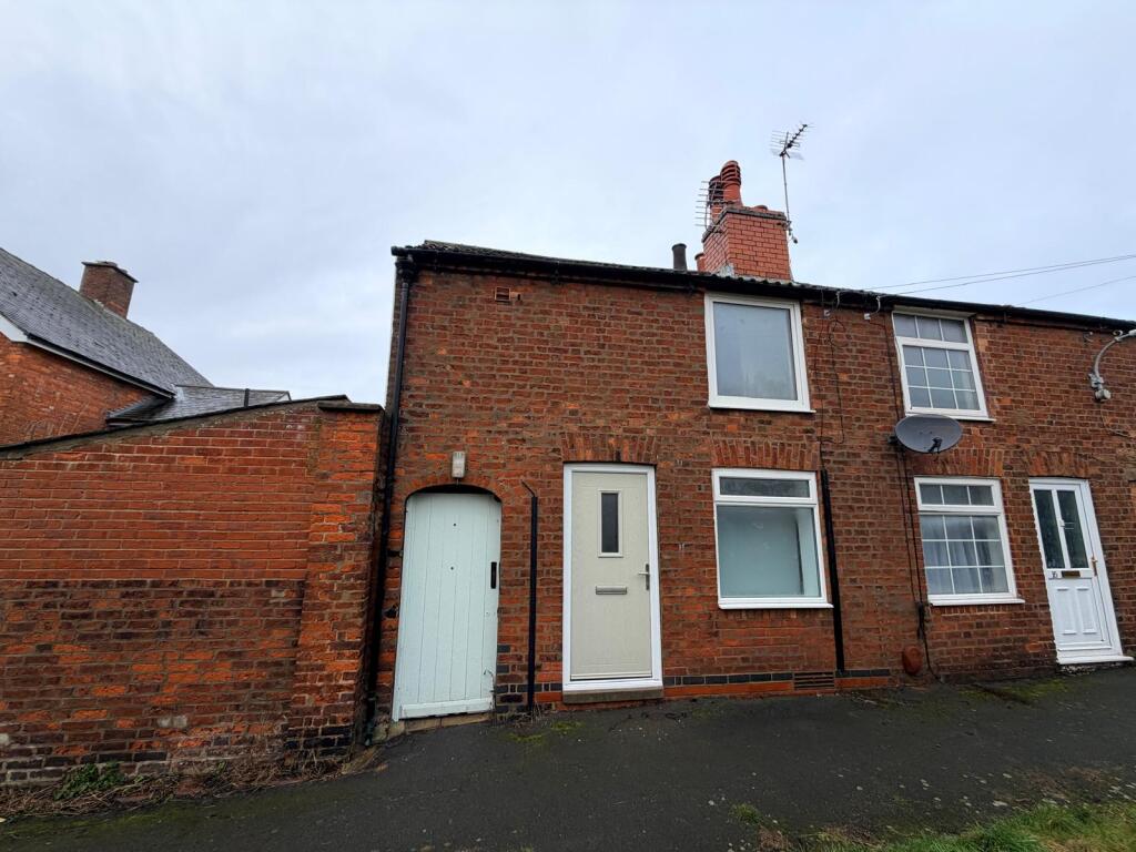 2-bed semi-detached on 14 Dear Street, Market Rasen LN8 3BH, £75,000