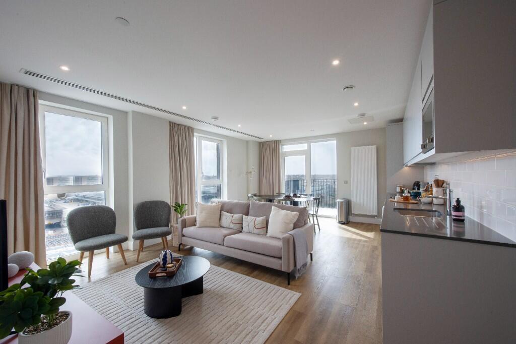 Main image of property: Moat Street, London, SW11