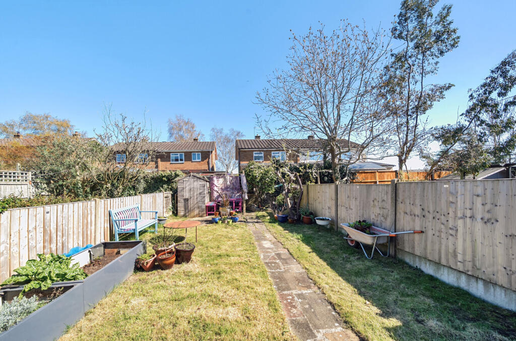 Main image of property: Northbrook Road, Barnet, EN5