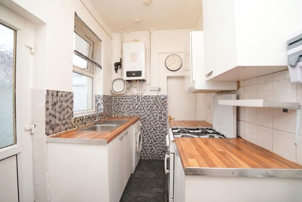 House in Birmingham, Sparkhill - View 4