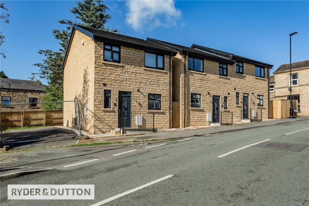 Main image of property: Wellington Mews, Hartshead Street, Lees, Oldham, OL4