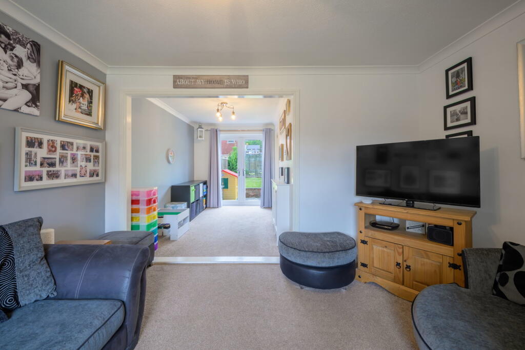 House in Redditch, Winyates Green - View 3
