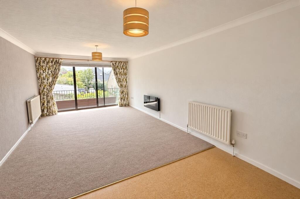 Apartment in Christchurch, Walkford, Highcliffe - View 4