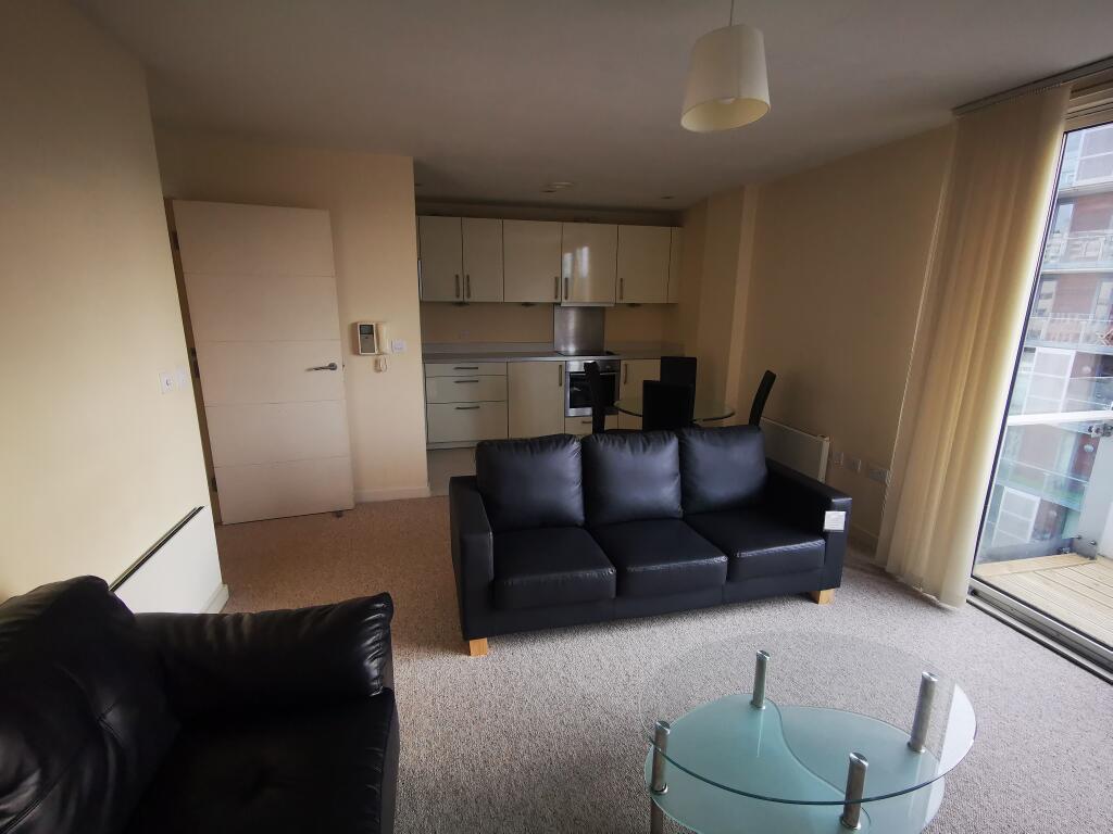 Apartment in Manchester - View 5