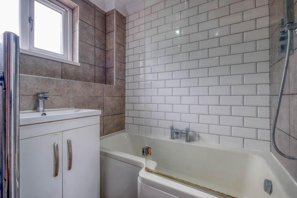 Additional image 11 of Huins Close, Redditch, B98