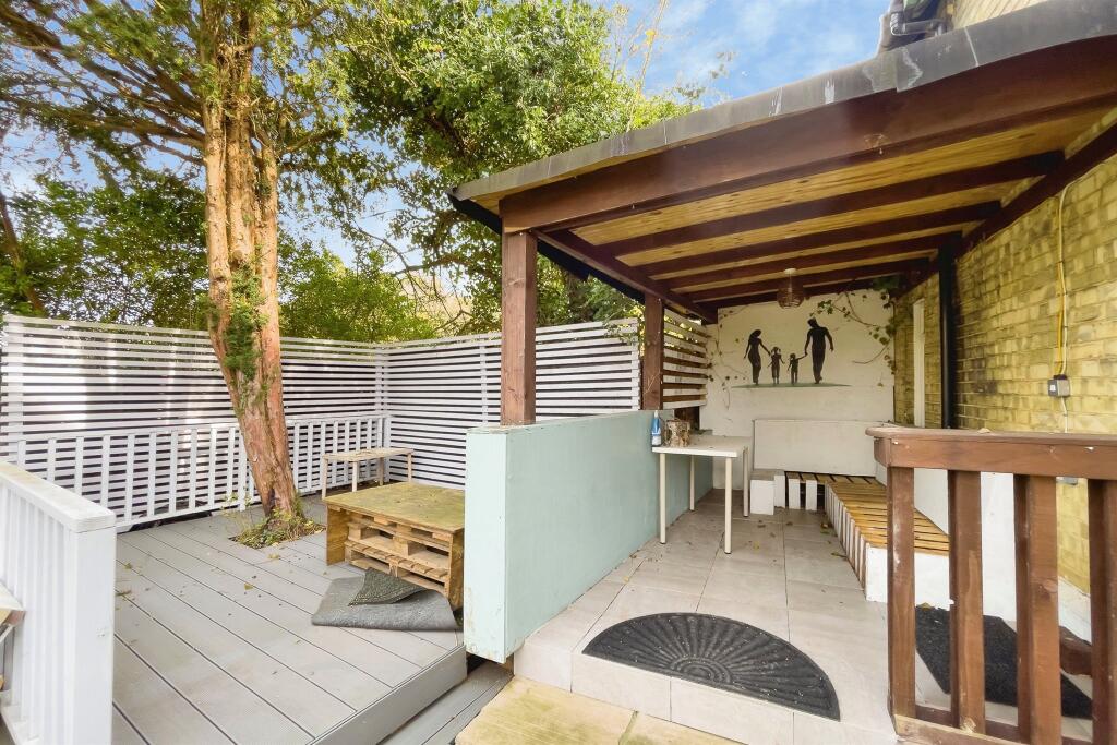 Additional image 12 of Great North Road, Welwyn Garden City