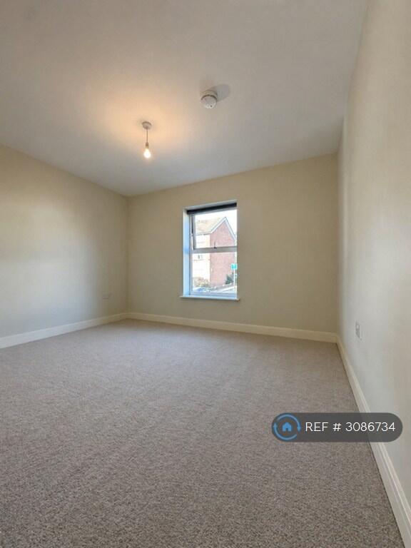 Apartment in London, Hendon - View 4