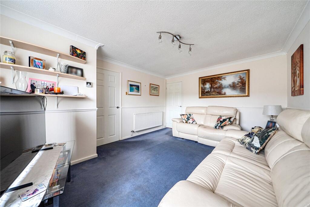 Waltwood Park Drive, Llanmartin, Newport, NP18 photo 3
