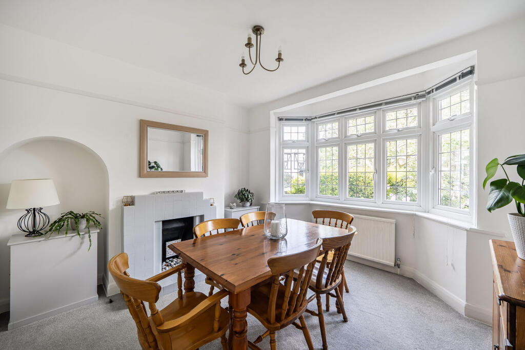 House in London - View 5