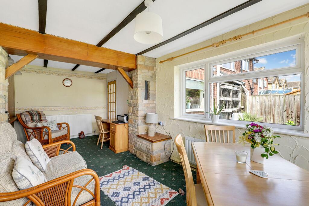 Frances Grove, Hucknall, NG15 - View 3