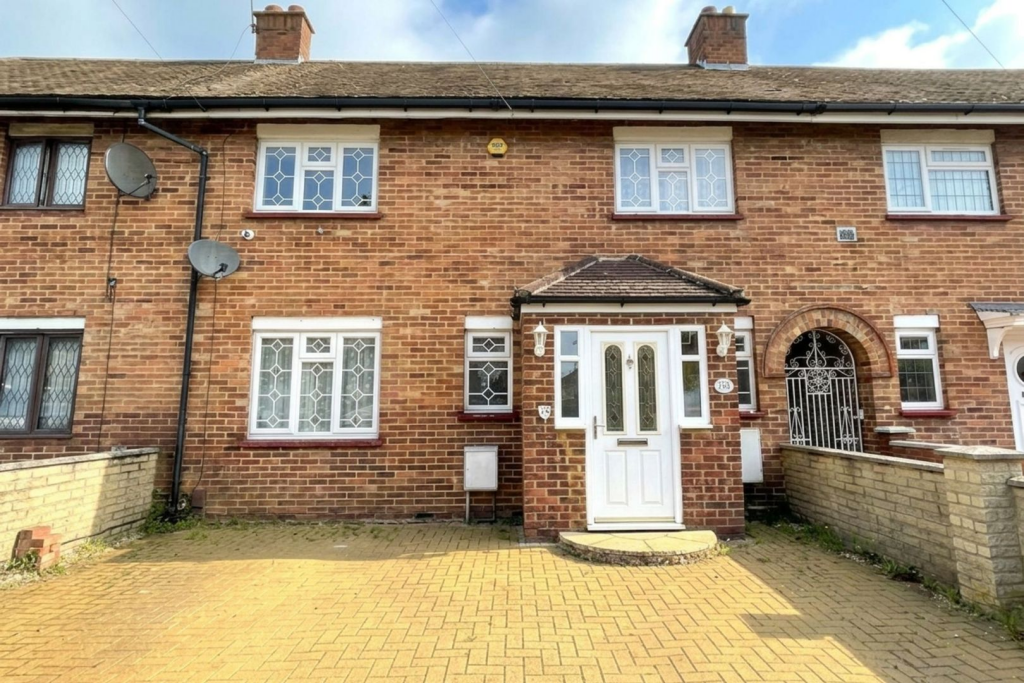 Main image of property: Walnut Avenue, West Drayton, UB7