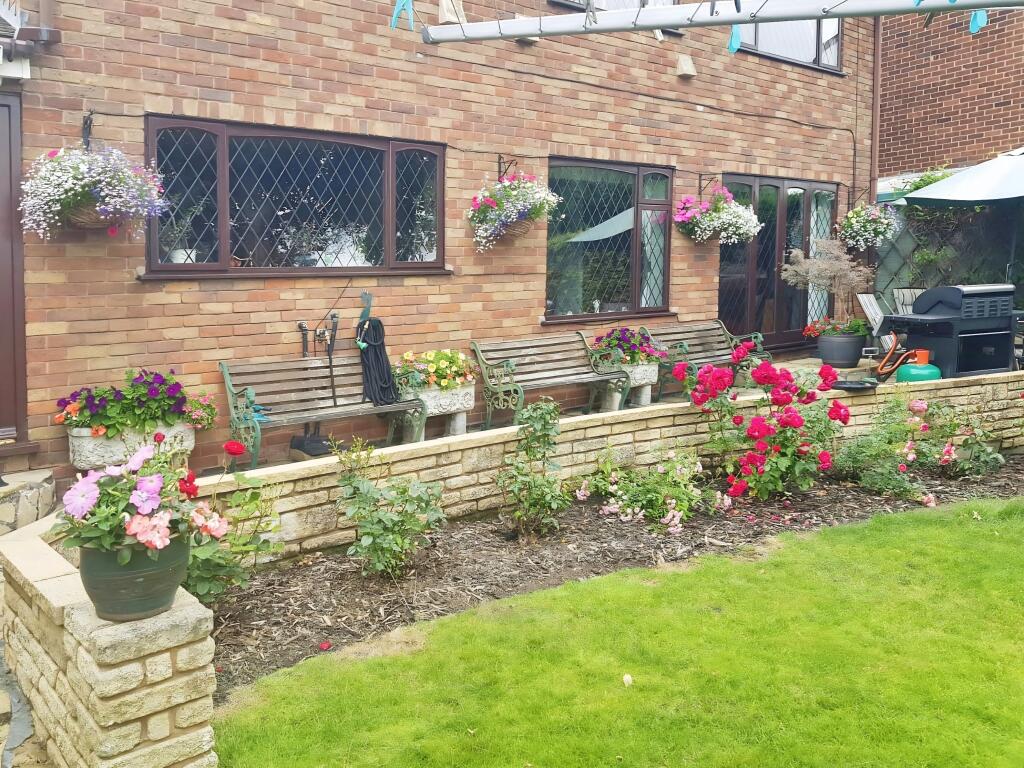 Additional image 31 of Cottesmore Close, West Bromwich, B71