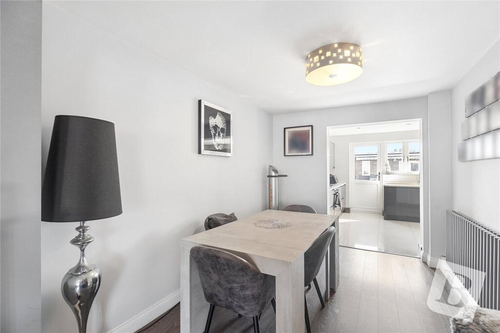 House in London - View 4
