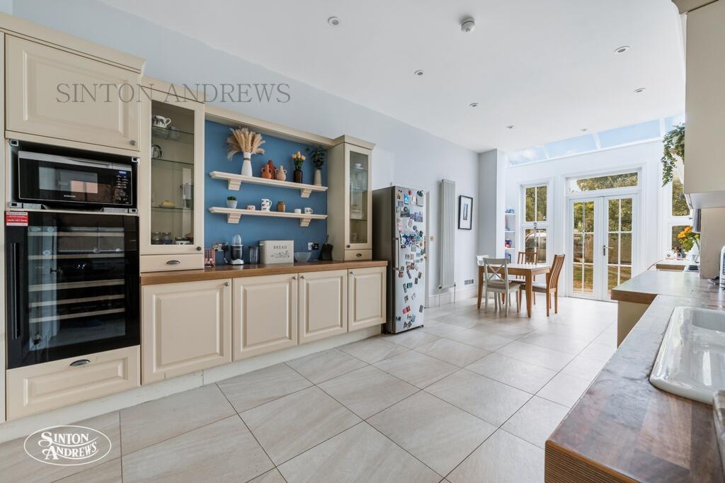 House in London, Perivale - View 3
