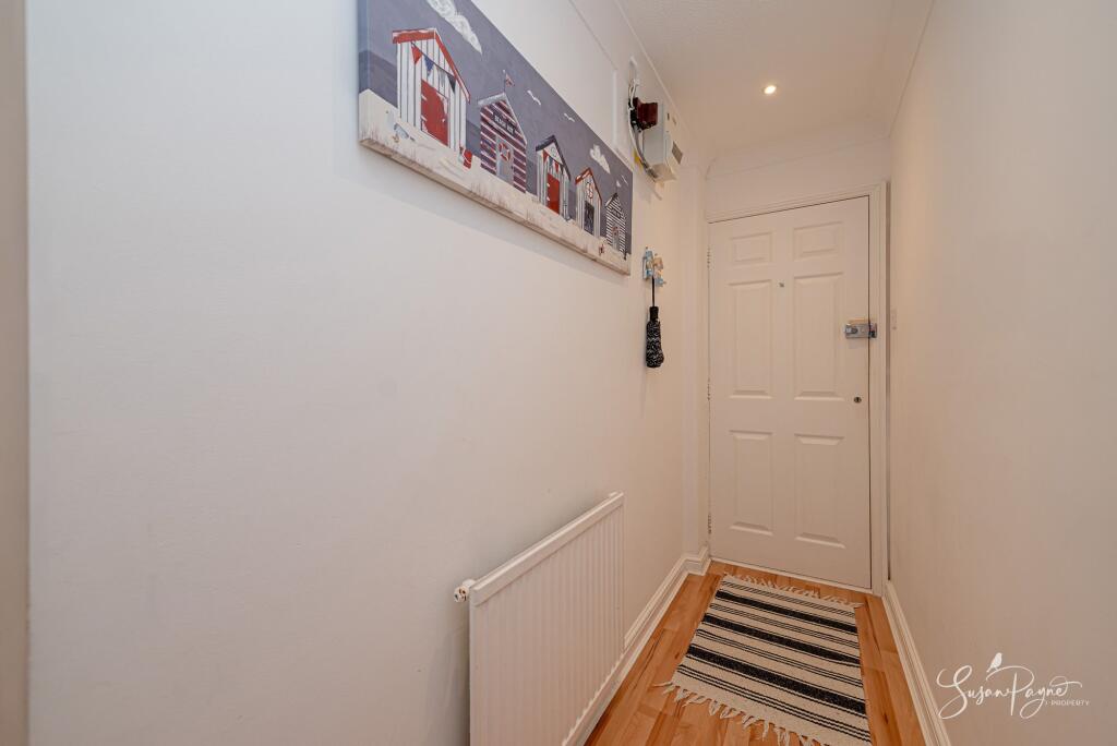 Apartment in Ryde, Oakfield - View 5