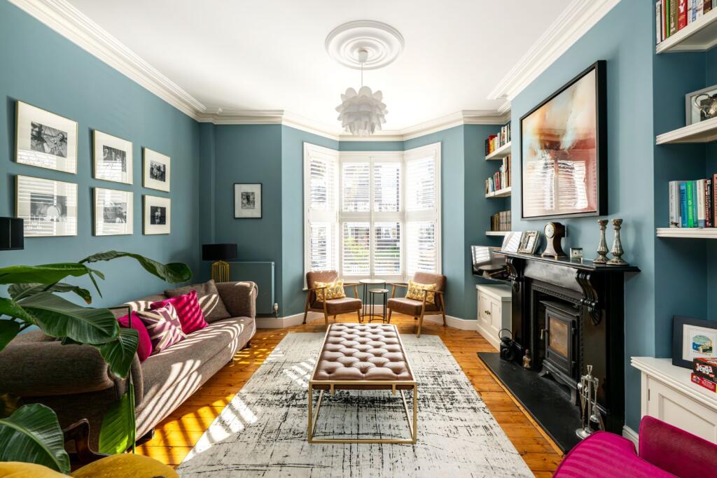 Main image of property: Dyne Road