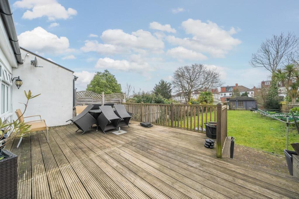 Howden Road, South Norwood, London, SE25 photo 2