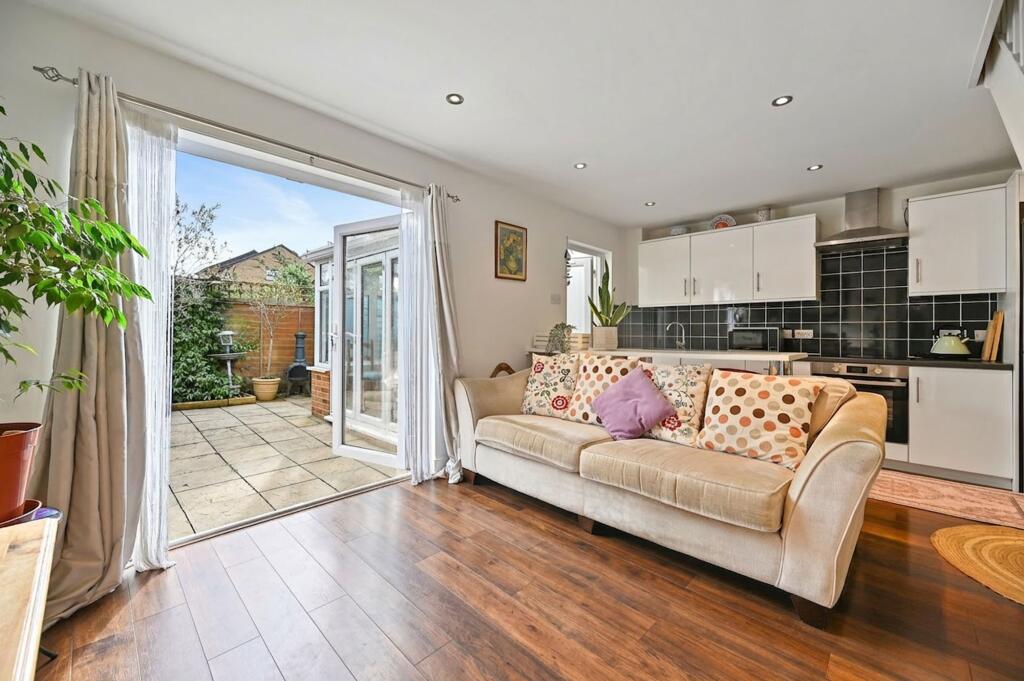 Main image of property: Rabournmead Drive, Northolt, UB5