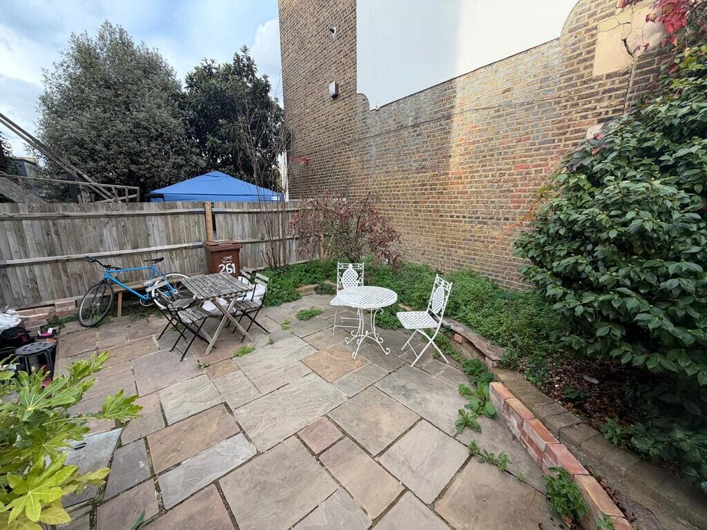 Property photo 11