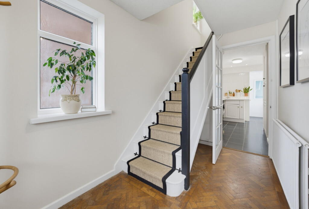 House in Cardiff, Cyncoed - View 3