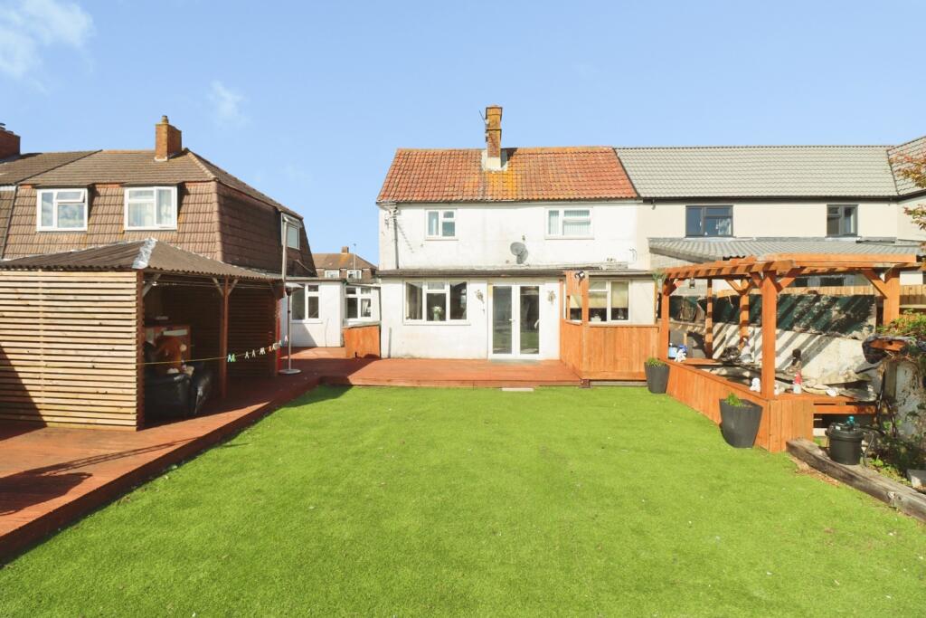Albert Road, Severn Beach, Bristol, BS35 photo 5