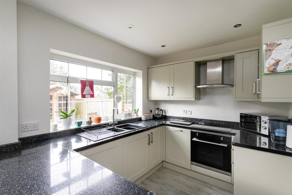 Wingate Close, St Leonards-On-Sea photo 2