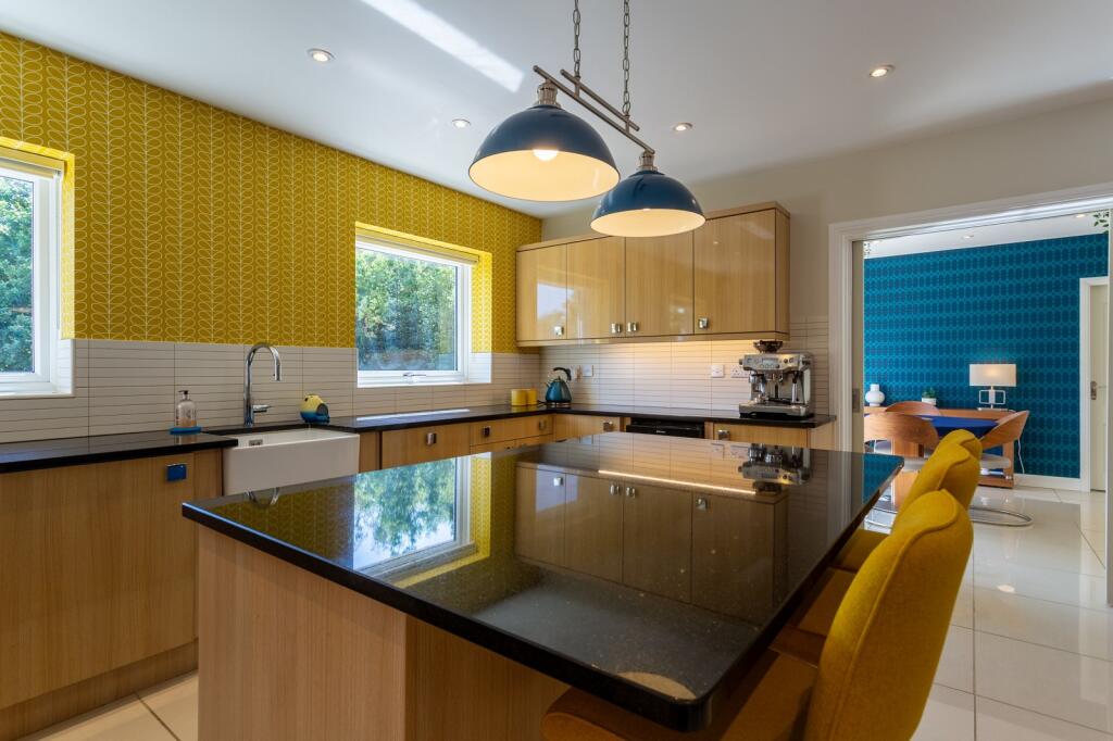 House in Derby - View 5