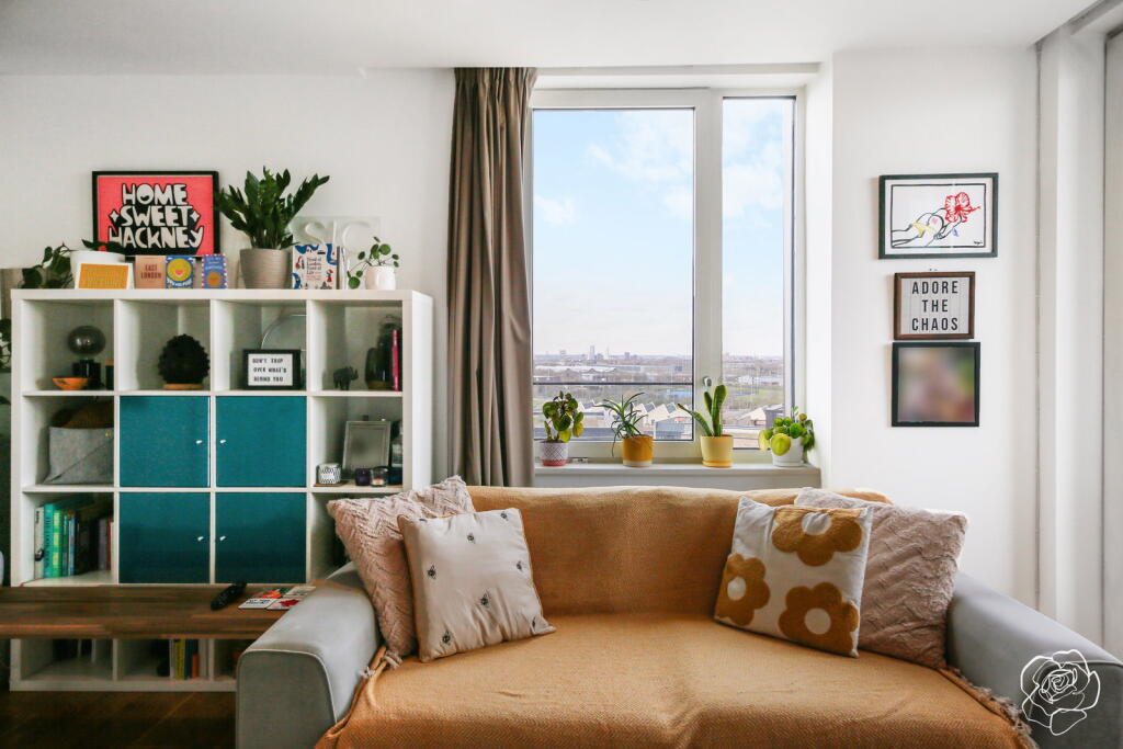 Main image of property: Verna House, Sunrise Close, Stratford, E20