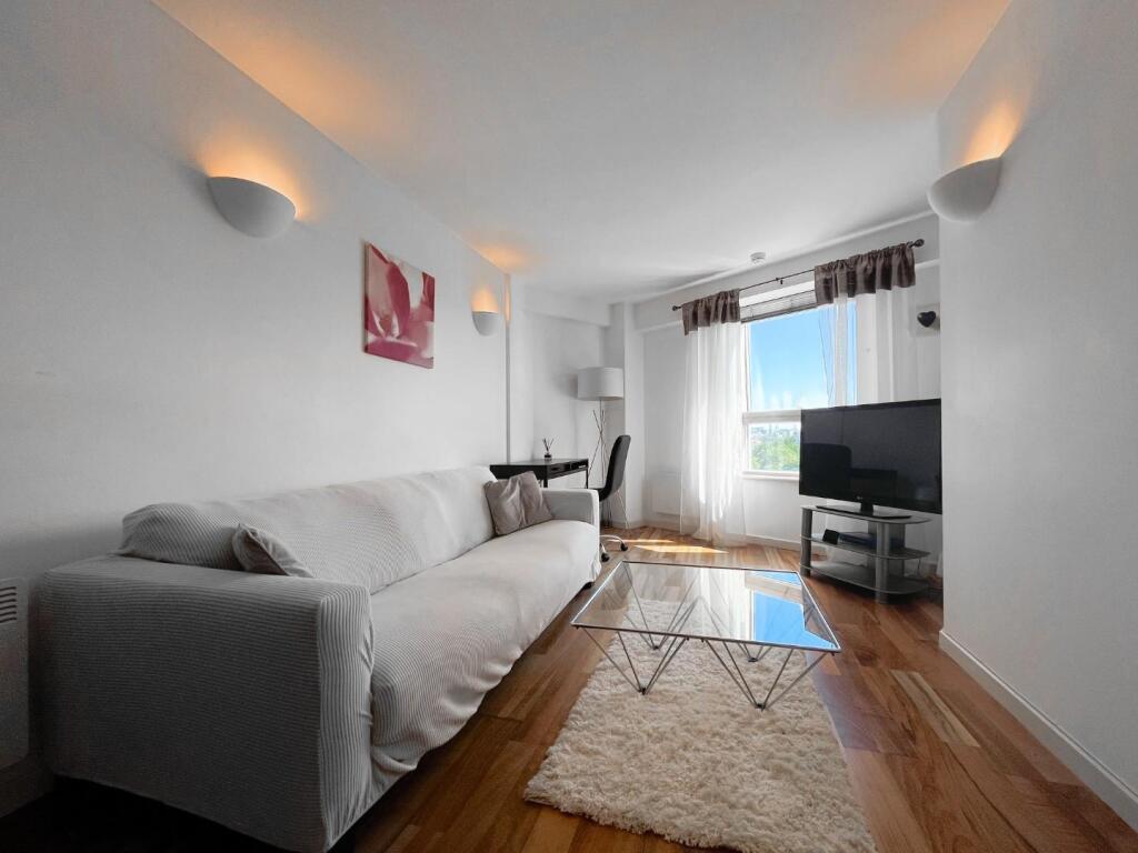 Main image of property: Whitehall Waterfront, 2 Riverside Way, Leeds