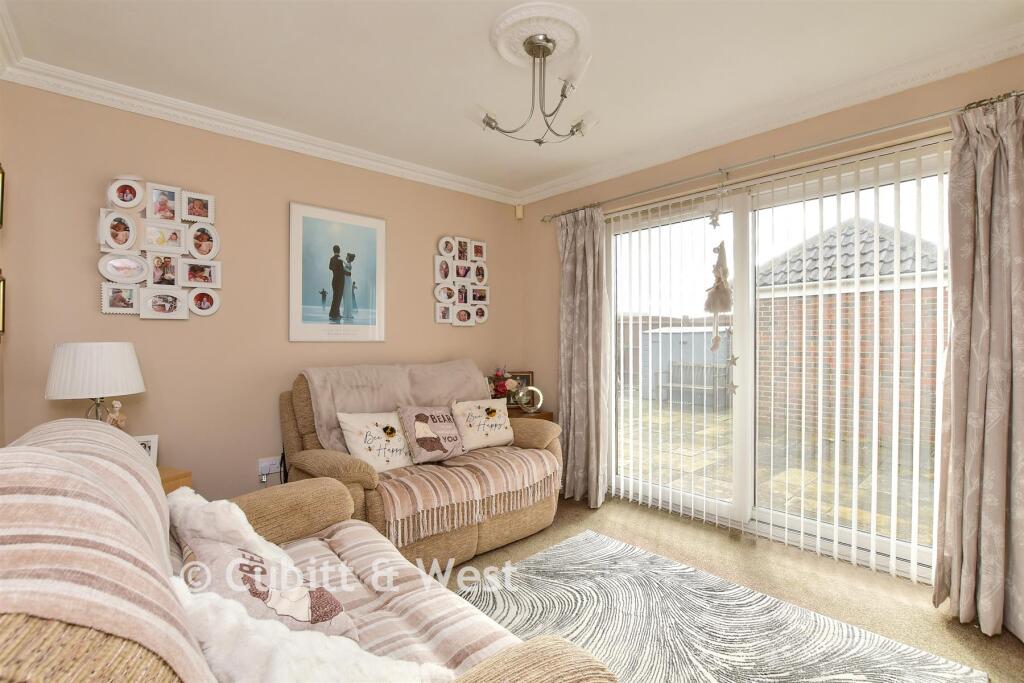 Main image of property: South Coast Road, Telscombe Cliffs, East Sussex