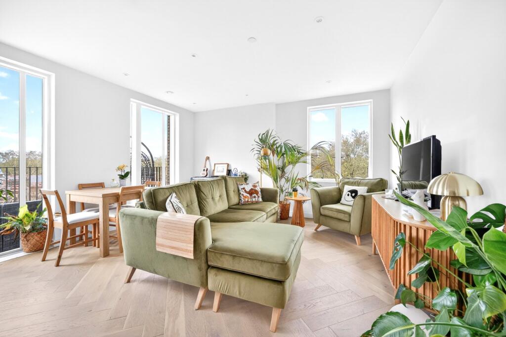 Main image of property: Holly Tree Apartments, 
Layard Road, SE16