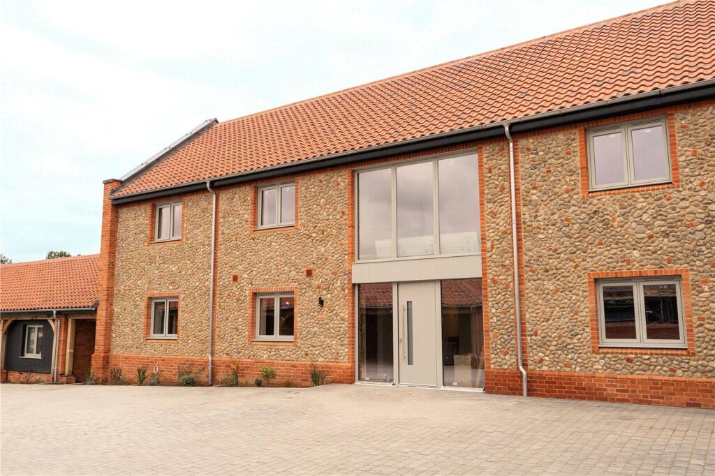 4-bed house on Mulberry House, Baconsthorpe, Holt, Norfolk, NR25, £850,000