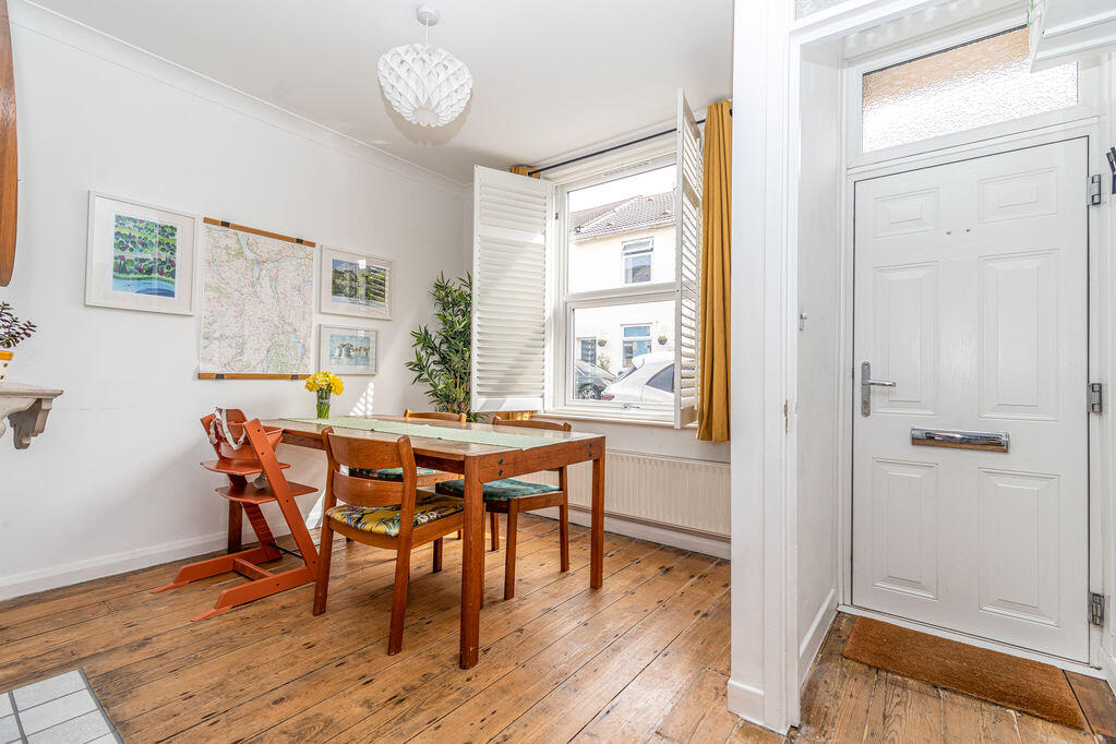 House in Portsmouth - View 4