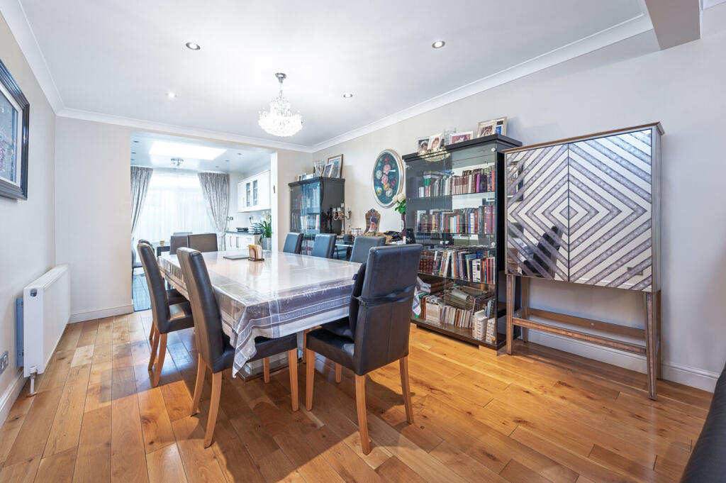 6-bed semi-detached on Southbourne Crescent, Hendon, London, NW4, £1,150,000