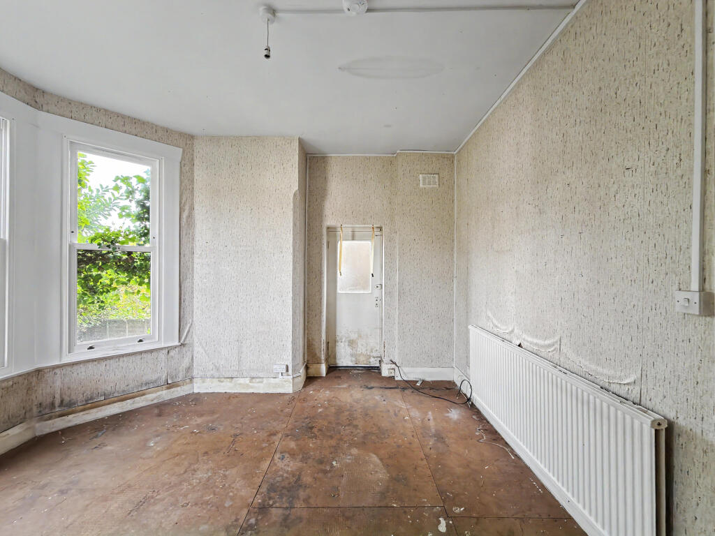 Apartment in London - View 4