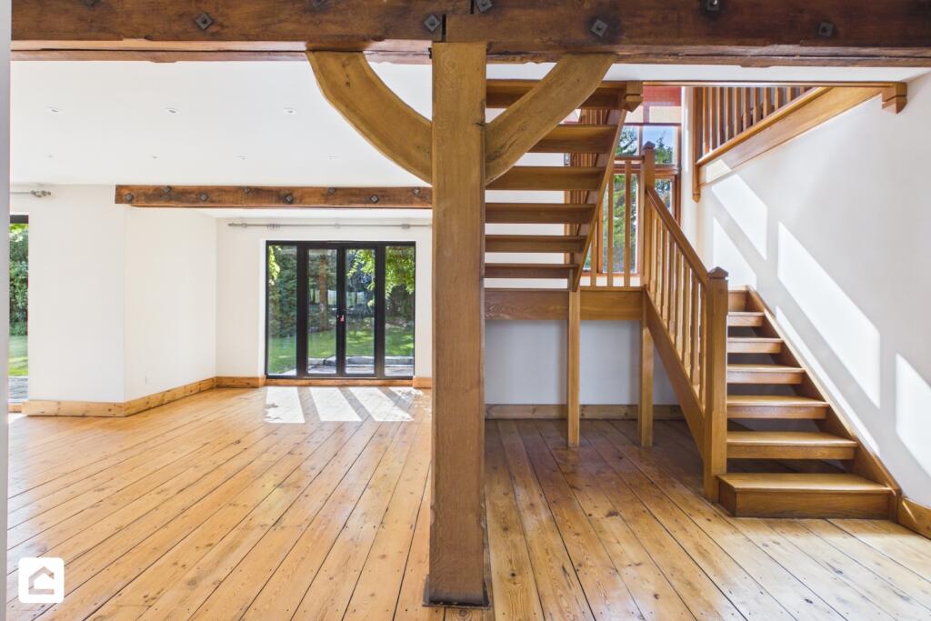 House in Rochester - View 4