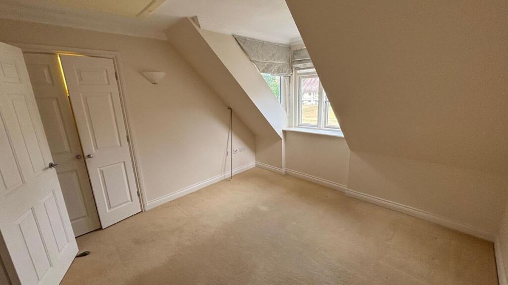 Apartment in Waverley, Bramley - More