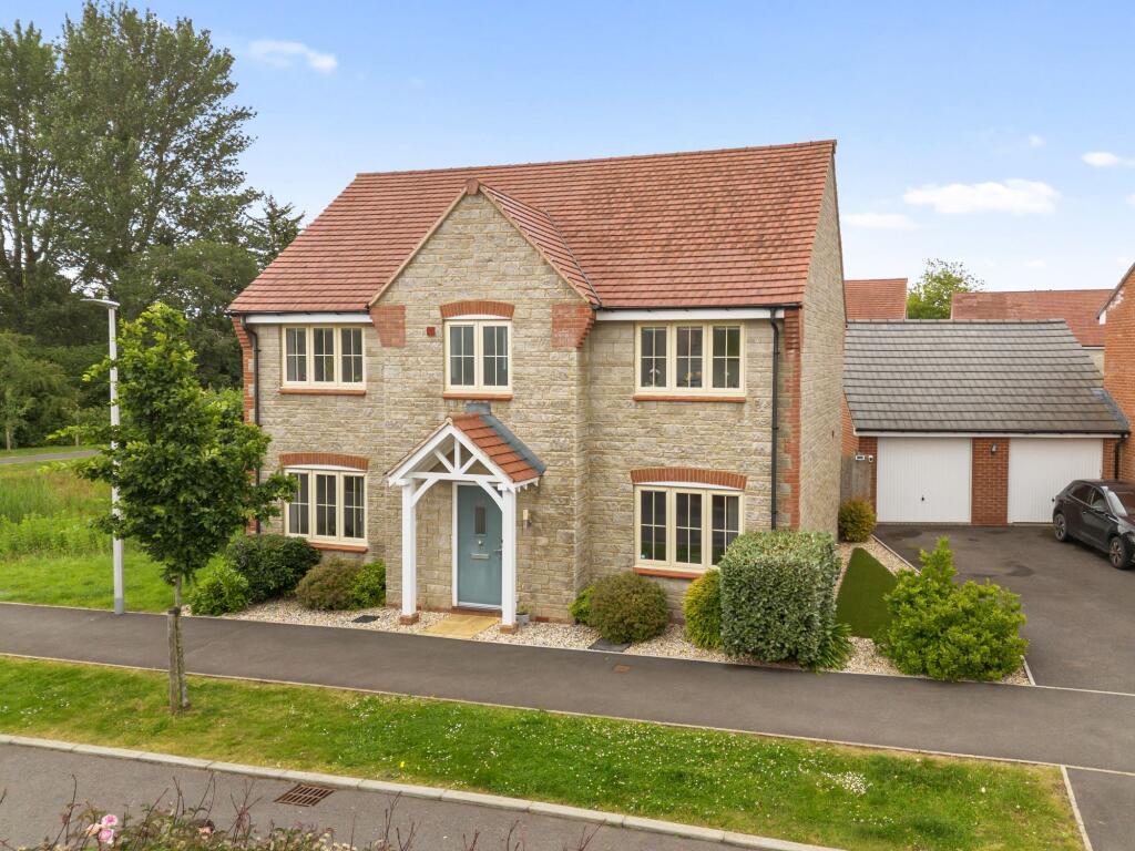 Main image of property: Muntjac Road, Langford, BS40