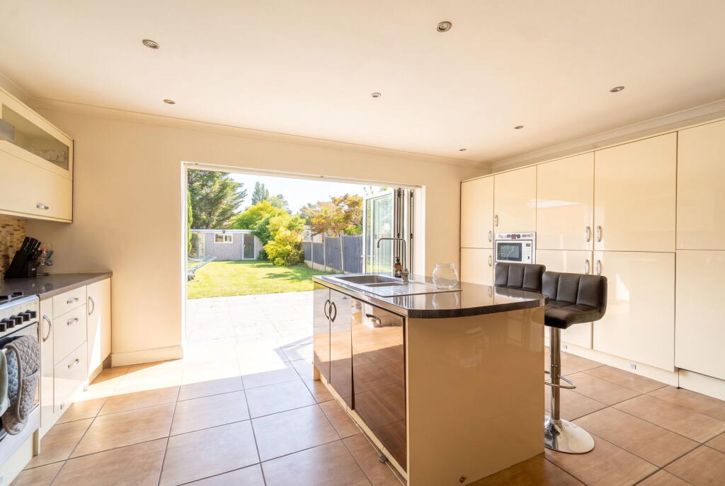 House in Birmingham - More