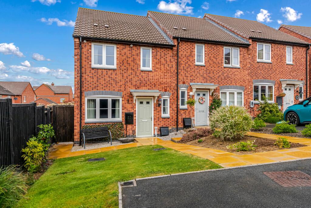 Main image of property: Fox Grove, Scraptoft, Leicester