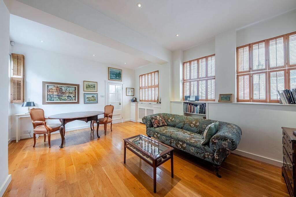 House in London - View 4