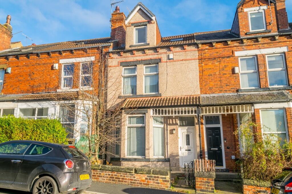 Main image of property: Leeds, LS13