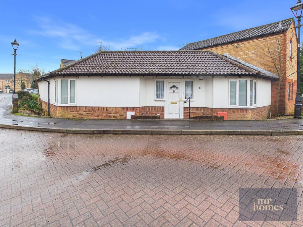 Main image of property: Walton Place, Grangetown, Cardiff, CF11