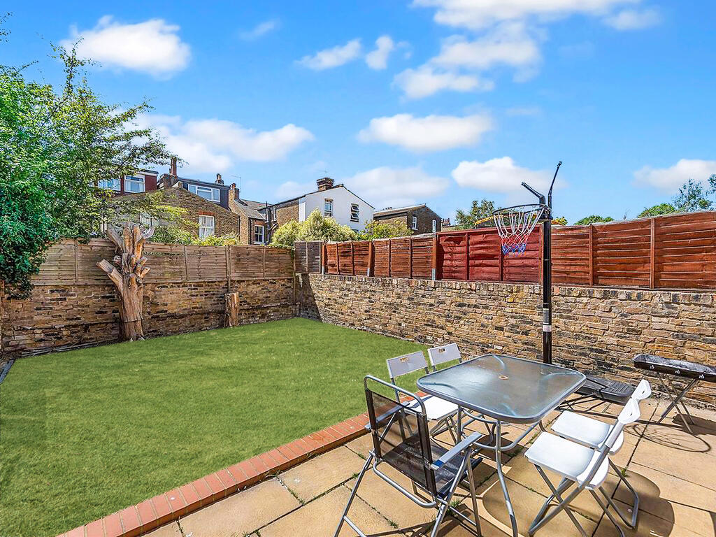 House in London, Perivale - View 4