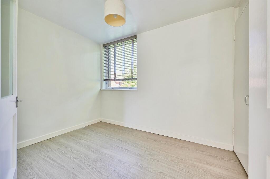 Apartment in Uttlesford, Pleasant Valley, Saffron Walden - View 4