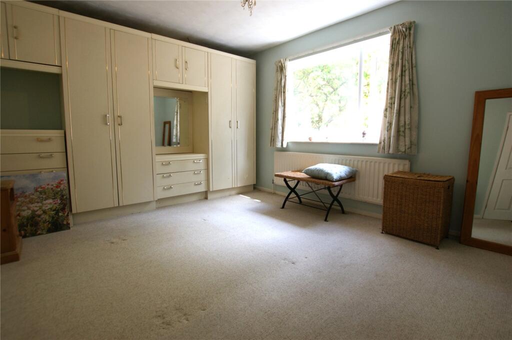 House in Corfe Mullen - More