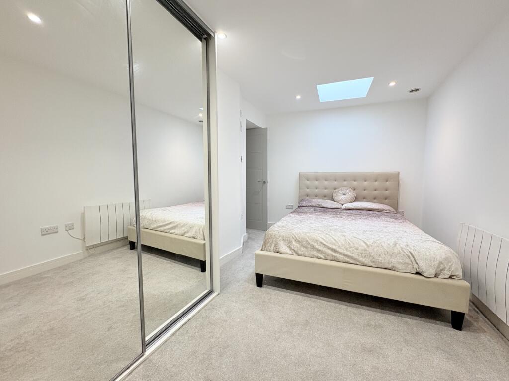 Apartment in Portsmouth - More