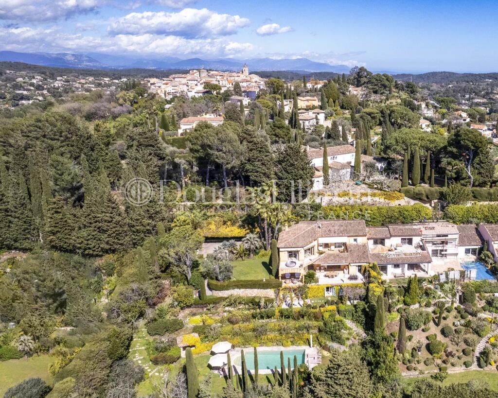 Main image of property: Provence-Alps-Cote d`Azur, Alpes-Maritimes, Mougins
